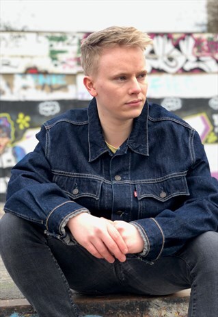 LEVI'S DENIM JACKET
