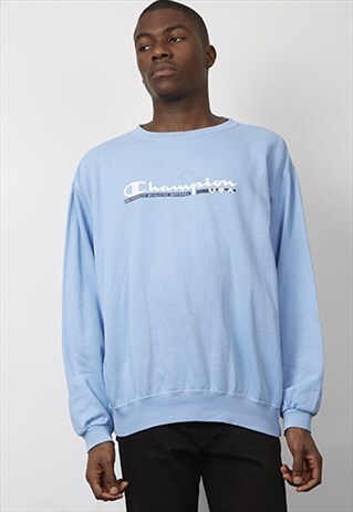 90'S VINTAGE CHAMPION USA BLUE SWEATER