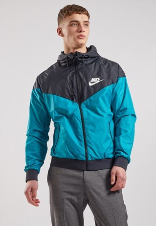 VINTAGE NIKE SHELL JACKET
