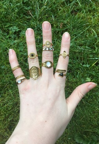 WOMENS BOHO AZTEC GEM PATTERN GOLD BLACK COLOUR SET OF RINGS