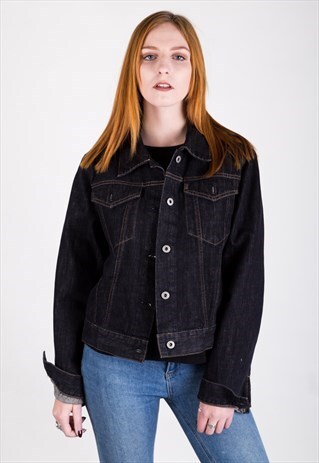 VINTAGE DENIM JACKET