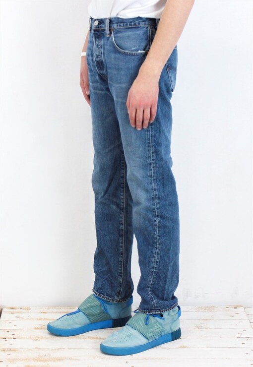 garment image