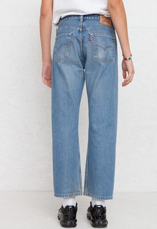 VINTAGE BLUE LEVI'S 501 FIT DENIM JEANS