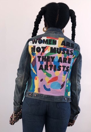 HANDPAINTED REWORKED LEVIS DENIM JACKET.