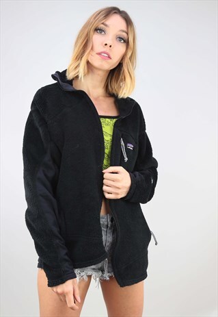 VINTAGE OVERSIZED BLACK FLUFFY PATAGONIA ZIP UP FLEECE
