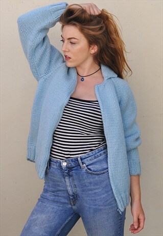 VINTAGE CHUNKY ICE BLUE GRANNY KNIT CARDIGAN