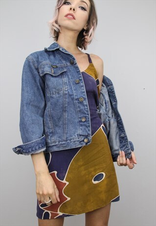 VINTAGE 90S DENIM JACKET
