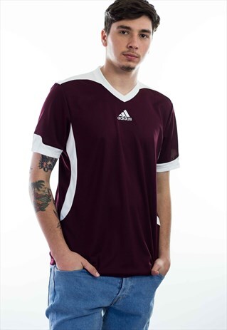 NEW VINTAGE ADIDAS LOGO T-SHIRT 90S M 5.4