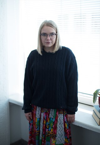 VINTAGE 90'S BLACK MINIMALIST JUMPER