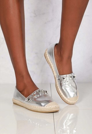 STUDDED DETAIL ESPADRILLE SHOE IN SILVER