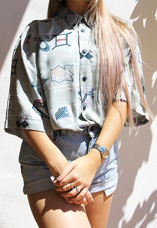 GREY ABSTRACT PRINT SHORT SLEEVED SHIRT