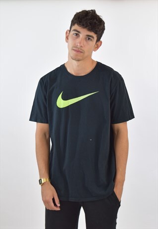 VINTAGE 90S BLACK NIKE CREW NECK T SHIRT