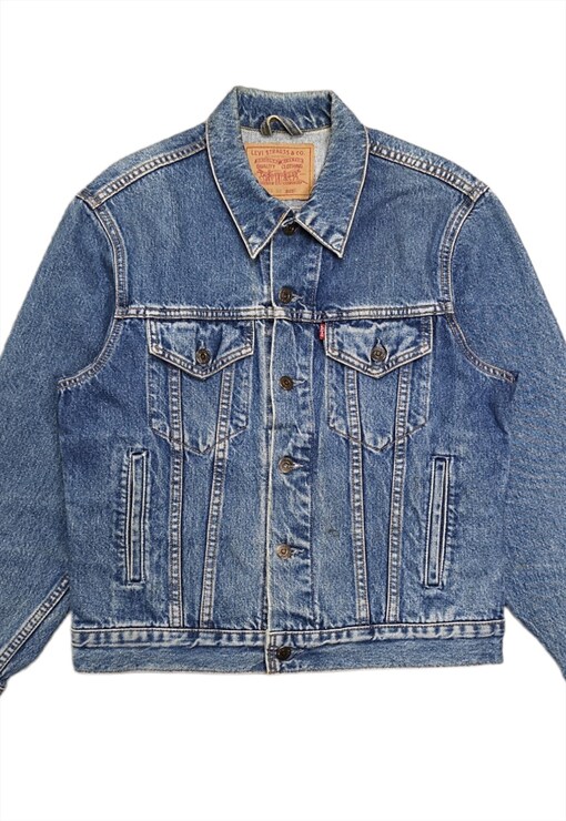 garment image