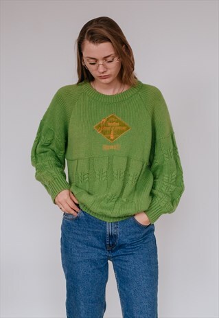 VINTAGE FUNKY 80S GREEN WINTER JUMPER