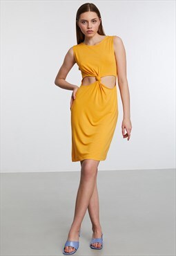 Cut Out Detailed Midi Dress in Yellow