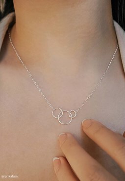 Interlocking Circle necklace sterling silver