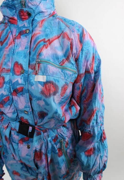 garment image