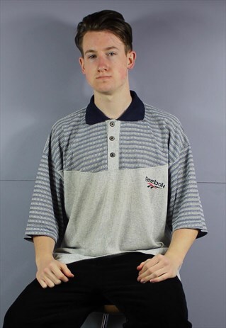 VINTAGE REEBOK POLO SHIRT IN GREY WITH EMBROIDERED LOGO. SIZ