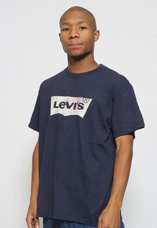 VINTAGE LEVI'S T-SHIRT