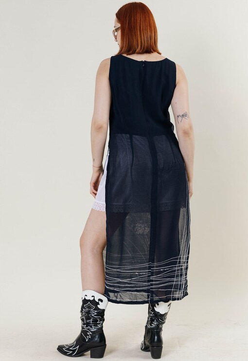 garment image