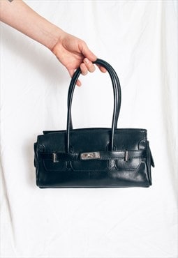 Vintage 90s Leather Baguette Bag in Black