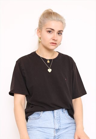 VINTAGE 90S TOMMY HILFIGER BLACK TOP T-SHIRT