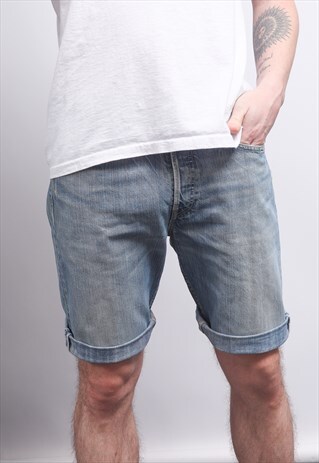 VINTAGE LEVI'S DENIM SHORTS
