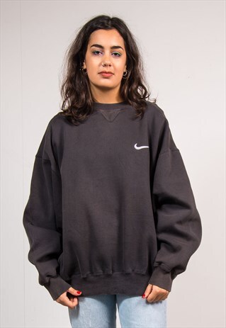 90'S VINTAGE BLACK NIKE SWEATSHIRT JUMPER