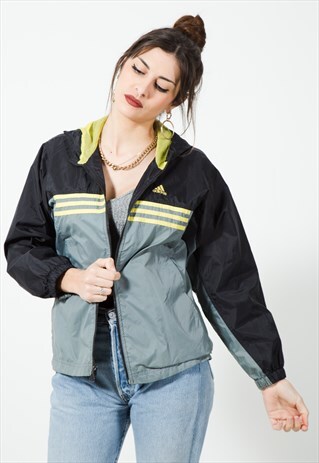 ON SALE VINTAGE 90S ADIDAS RAINCOAT / S3231