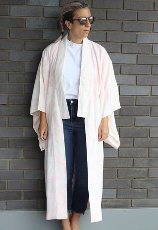 VINTAGE 1970S NUDE PRINTED SILK KIMONO
