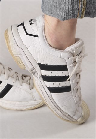 ADIDAS SHELL TOE SL2 TRAINERS UK 8.5, US 9 (3AD)