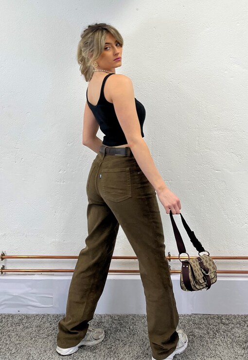 garment image