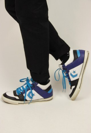 VINTAGE CONVERSE TRAINERS