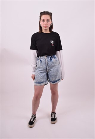 VINTAGE 80'S STONE WASH HIGH WAIST MOM SHORTS SIZE 6 TO 8