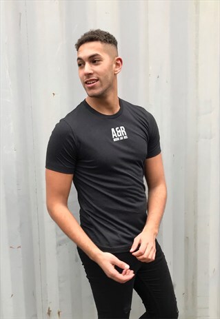 ARL ESSENTIALS - BLACK T-SHIRT