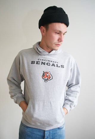 VINTAGE 90'S HOODIE