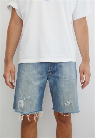 VINTAGE DISTRESSED LEVI'S 501 DENIM SHORTS