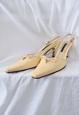 Vintage 90s Jacques Vert Pointed Toe Slingback Heels Peach