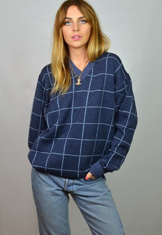 VINTAGE 90S SLOUCHY NAVY V NECK SWEATER / JUMPER