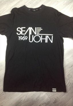 Black white & grey Sean John 1969 tour tshirt 