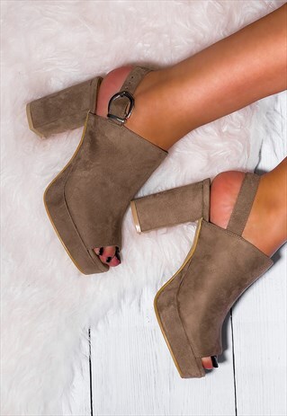 GINGERBREAD PLATFORM BLOCK HEEL SANDALS SHOES - BROWN