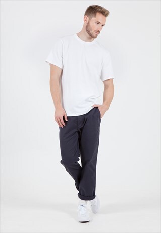 RELAXED FIT T-SHIRT IN WHITE