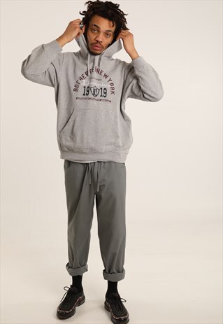VINTAGE CHAMPION PRINTED HOODIE