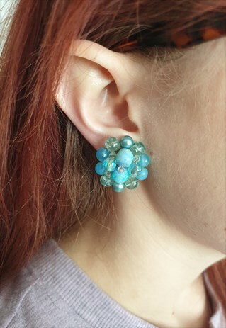 MIXED CLUSTER BLUE BEADS CLIP ON
