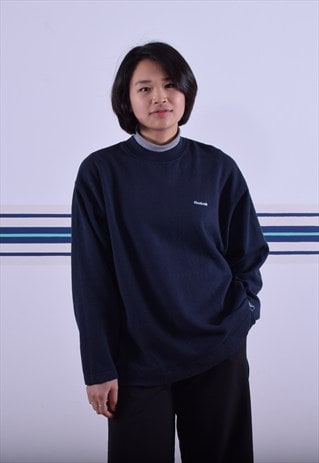 BLACK REEBOK SWEATSHIRT