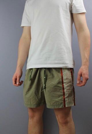 VINTAGE ADIDAS SHORTS IN BROWN WITH POCKETS, PRINTED LOGO AN