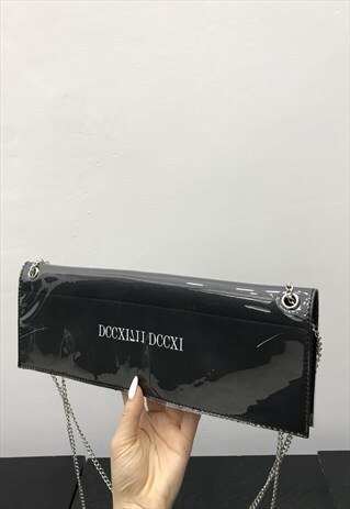 TEXTURE CLUTCH