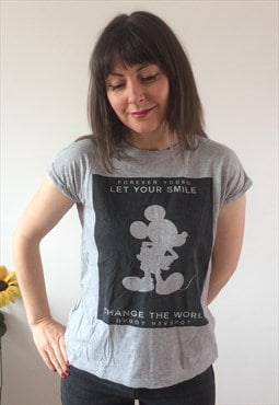 Vintage 90s Disney Grey & Black Mickey Mouse T-Shirt