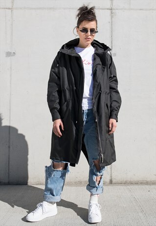 WARM WINTER LONGLINE COAT IN BLACK