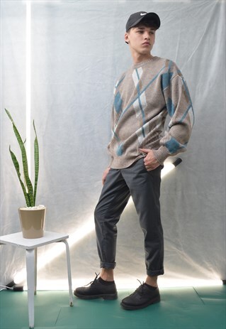 VINTAGE RETRO SWEATSHIRT